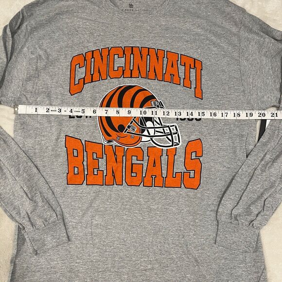 Cincinnati Bengals Junk Food Helmet Logo Gray Long Sleeve T-Shirt Men’s Large - Picture 4 of 7